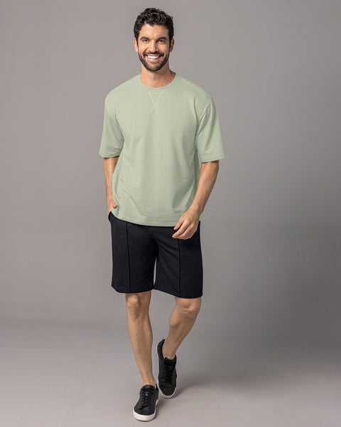 Camiseta básica manga corta de silueta amplia en burda#color_600-verde-claro-pastel