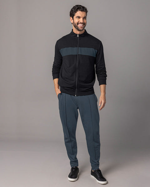 Jogger con cortes decorativos en frente#color_706-gris-azulado