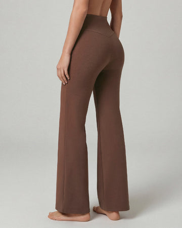 Legging bota recta con control de abdomen#color_c23-cafe