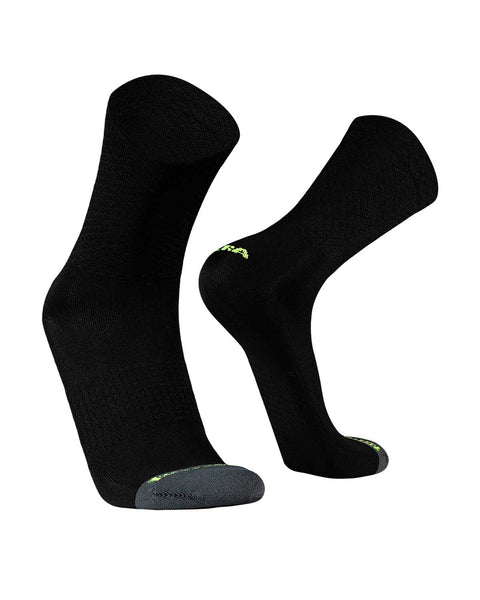 Medias de Deportivas de Compresión para Ciclismo y Running Caña Media | Triatlón#color_700-negro