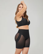 Calzón faja tipo short levanta cola de control en abdomen