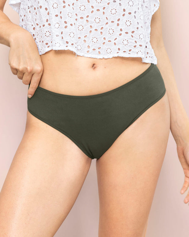 Paquete x 3 calzones tipo bikini con buen cubrimiento#color_s25-vino-marfil-verde