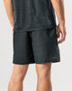 Short deportivo con acabado antifluidos y bolsillos funcionales#color_798-estampado-ondas-gris