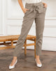 Pantalón largo con bolsillos funcionales para mujer#color_714-arena