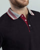 Camiseta tipo polo con cuellos y mangas en contraste#color_700-negro